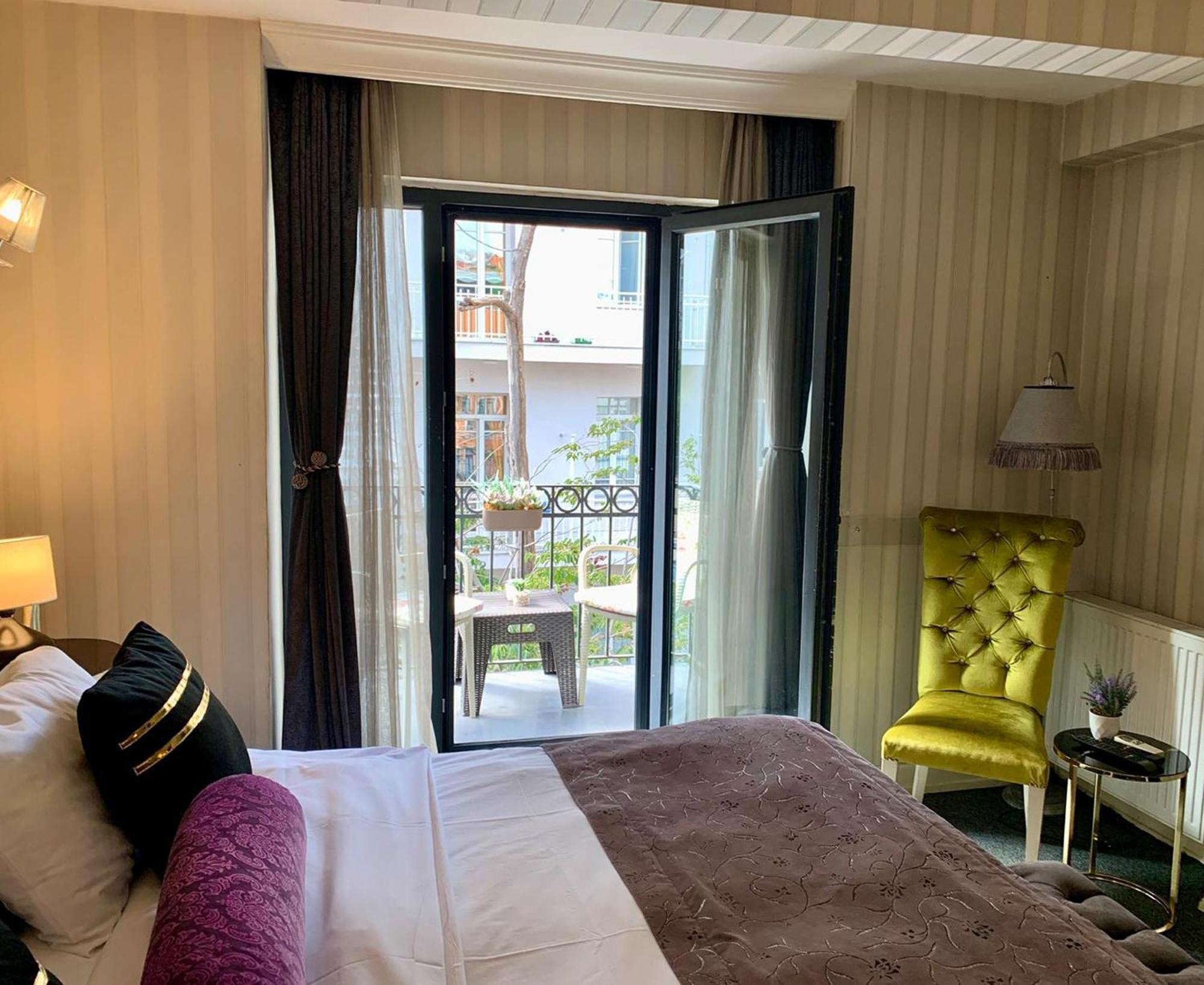 Luxury Pera House Hotel Istanbul Exterior photo